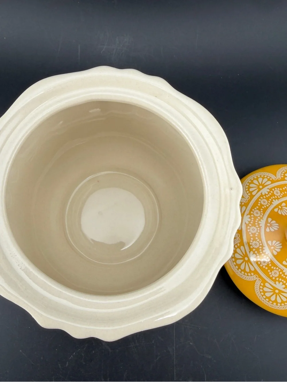 The Pioneer Woman Stoneware Sugar Bowl with Lid Floral Pattern Yellow White
